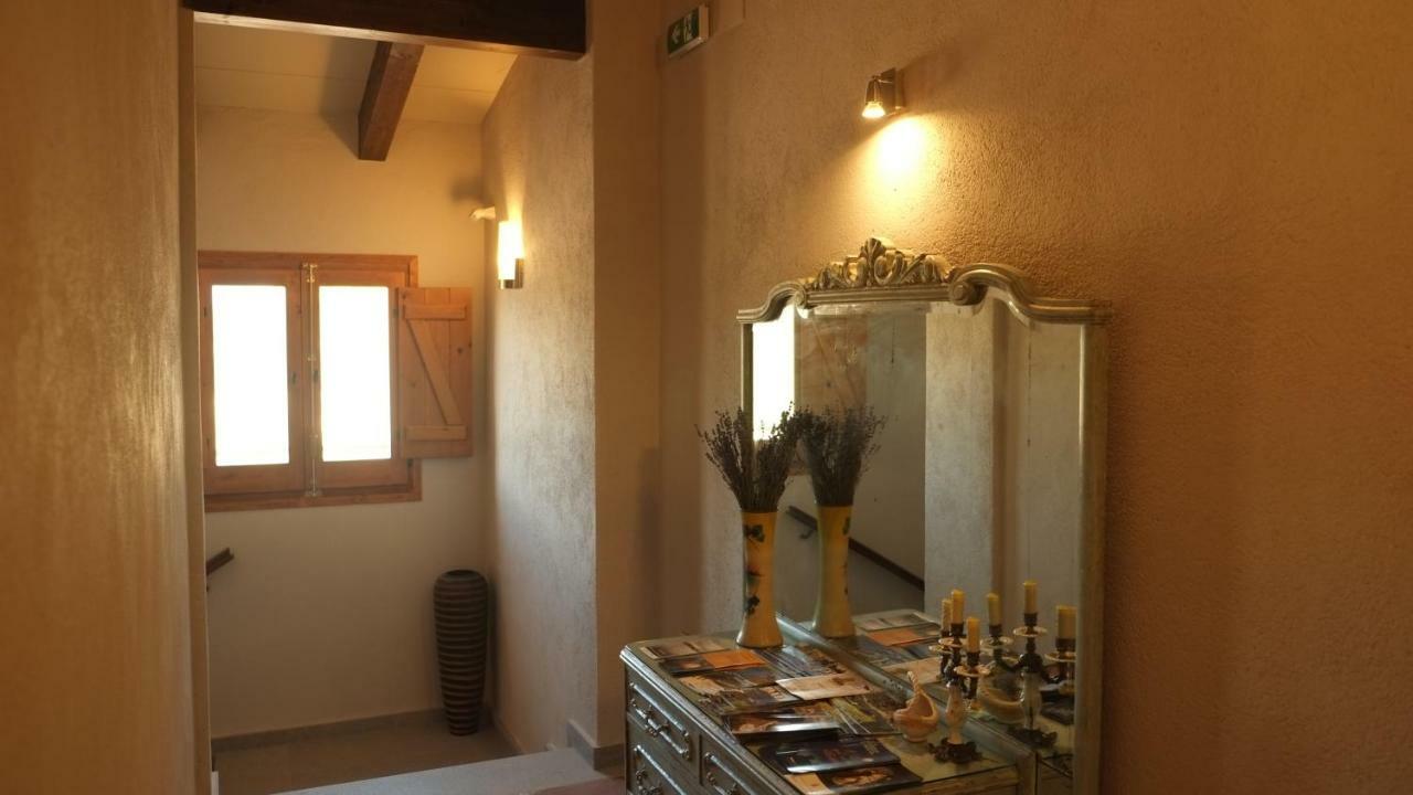 La Masia De Montpedros Peralada Eksteriør bilde
